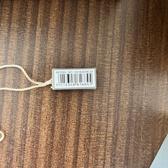 Vivienne Westwood watch, white strap, new condition - Picture 4 of 6